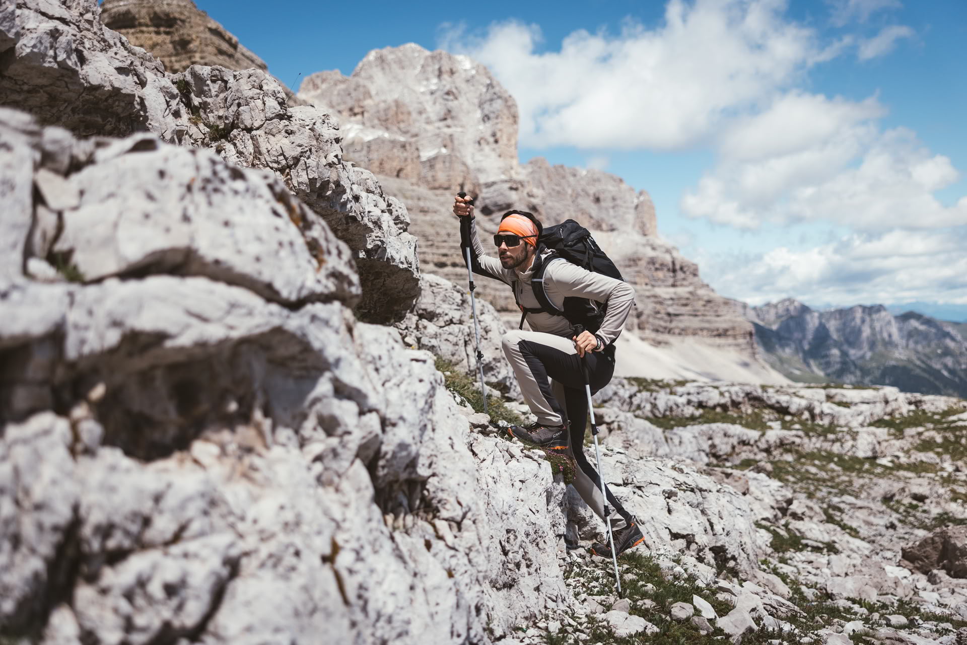 Letni zestaw trekkingowy CMP na góry przy 20–30 stopniach