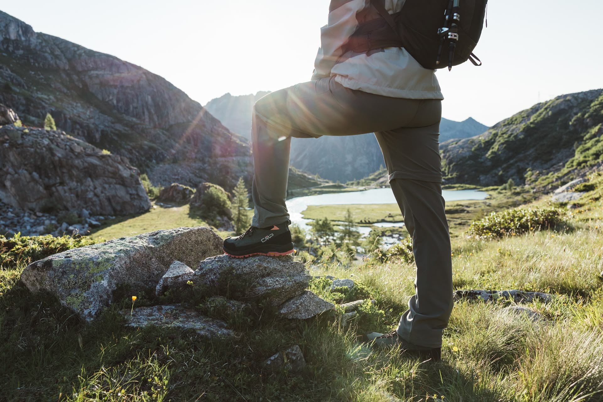Jakie spodnie w góry jesienią? Trekkingowe, softshell, przeciwdeszczowe czy ocieplane
